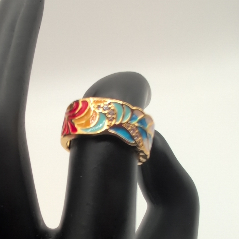 NWOT Women's Colorful Enamel Gold Toned Ring